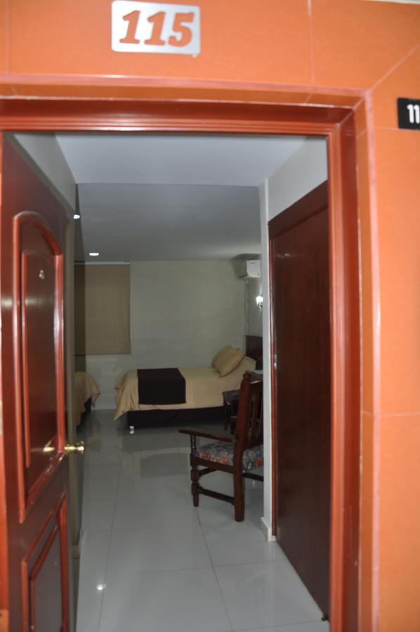 Hotel Latino Sahuayo Екстер'єр фото